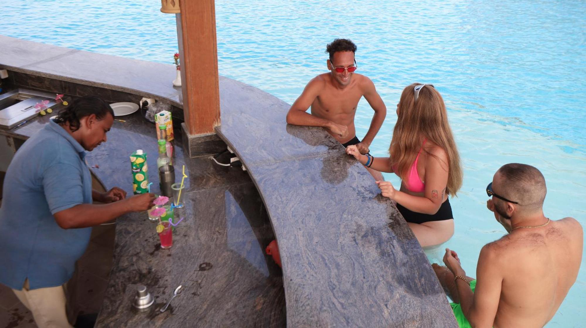Oyster Bay Beach Resort Abu Dabab Eksteriør bilde