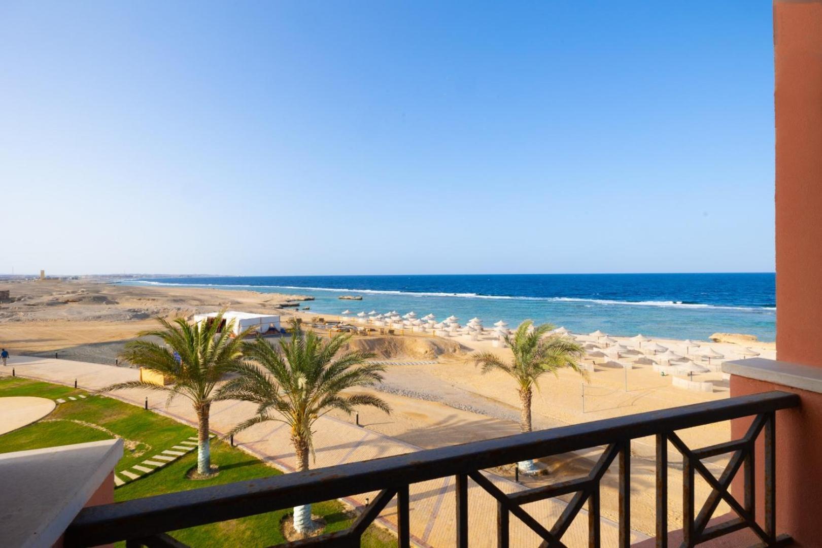 Oyster Bay Beach Resort Abu Dabab Eksteriør bilde