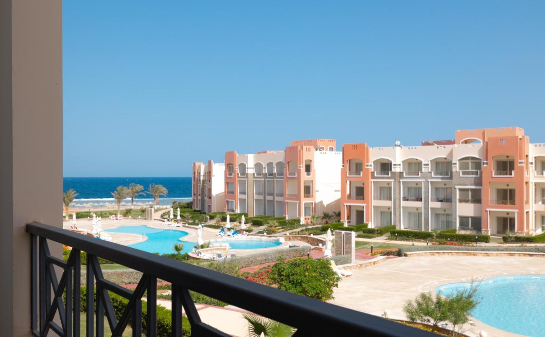 Oyster Bay Beach Resort Abu Dabab Eksteriør bilde