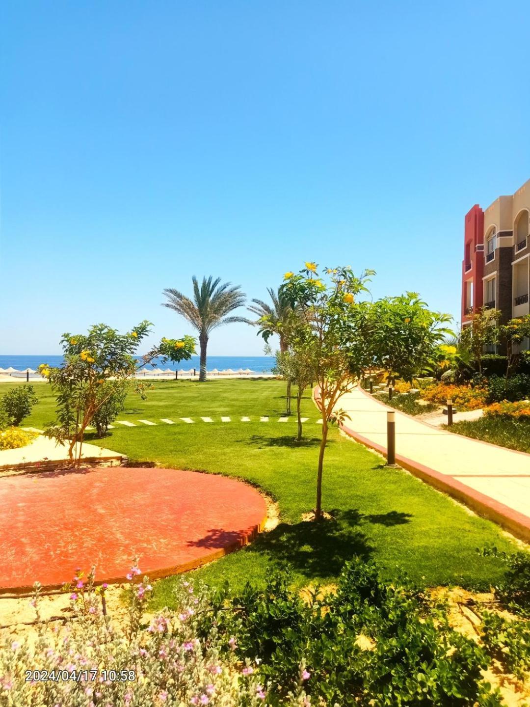 Oyster Bay Beach Resort Abu Dabab Eksteriør bilde