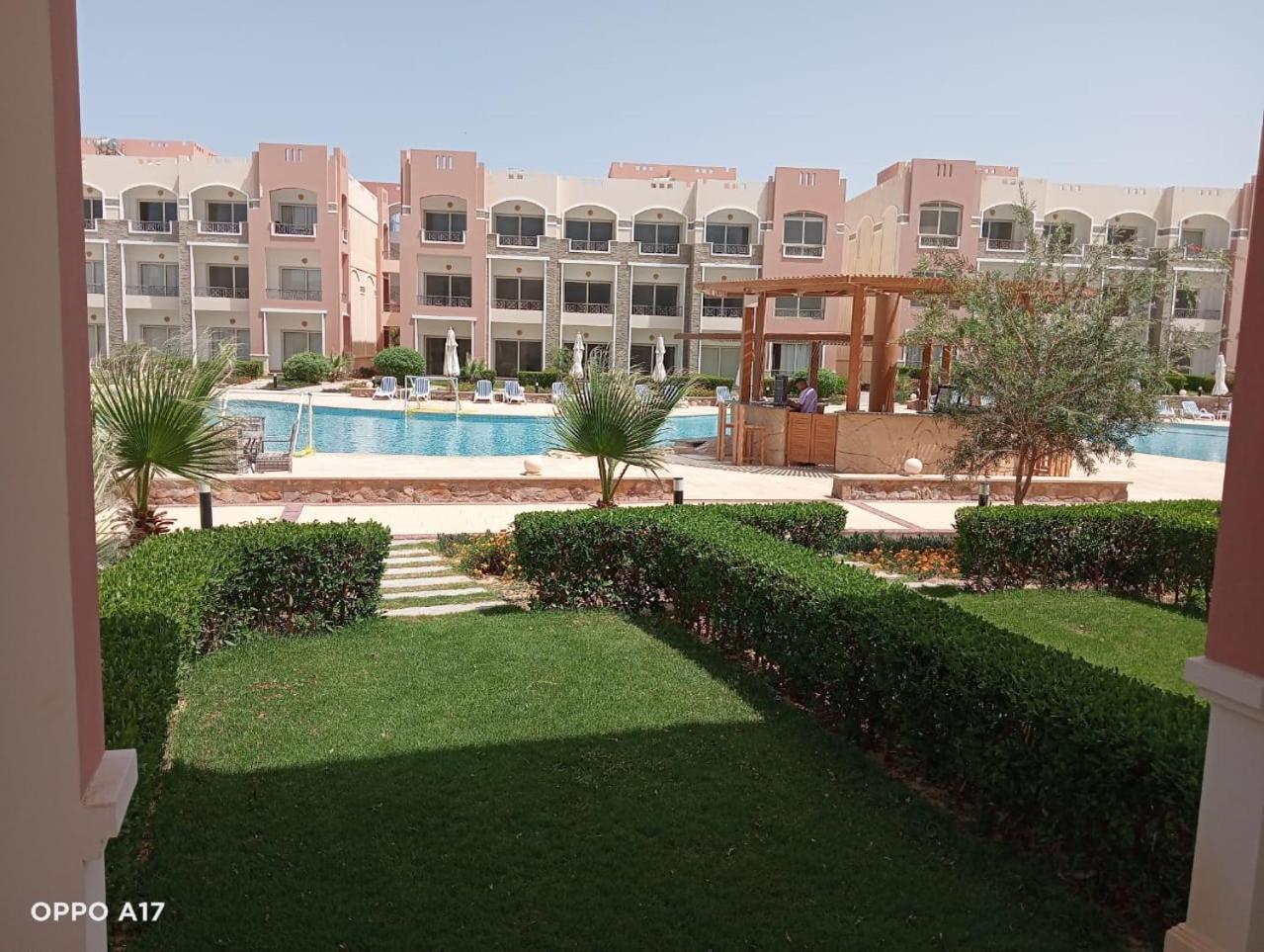 Oyster Bay Beach Resort Abu Dabab Eksteriør bilde