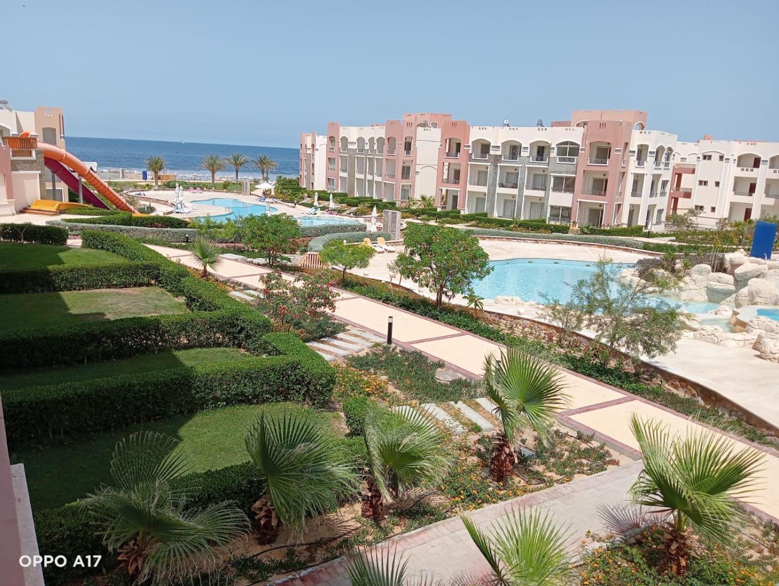 Oyster Bay Beach Resort Abu Dabab Eksteriør bilde